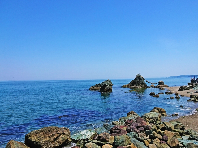 三重県　夫婦岩