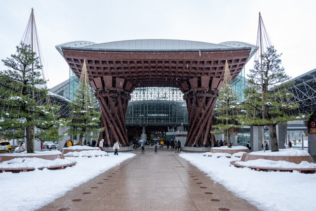 石川・金沢駅 鼓門
